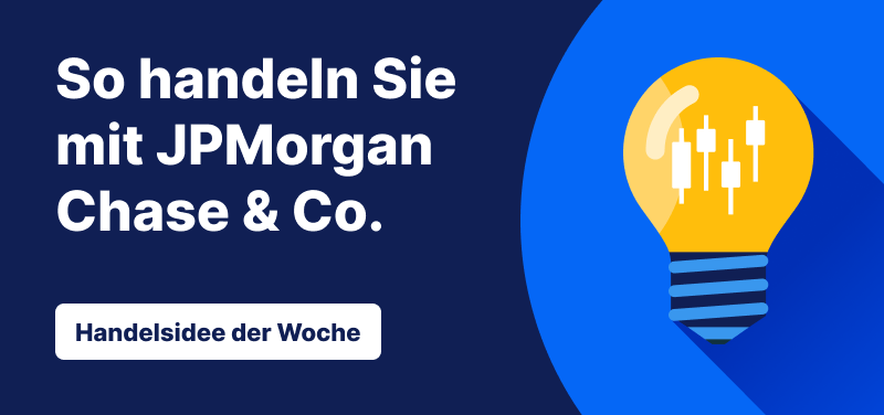 Glühbirne mit Candlestick-Symbolen auf blauem Hintergrund – Titelbild zur Handelsidee der Woche: So handeln Sie mit JPMorgan Chase & Co.
